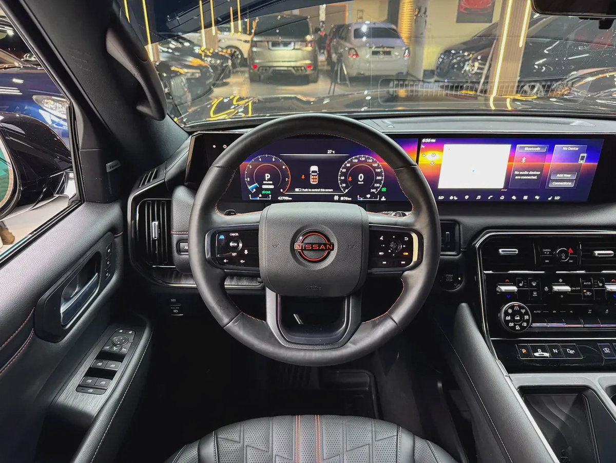 2025 Nissan Armada Platinum - American Specs - Pristine Condition-8-8