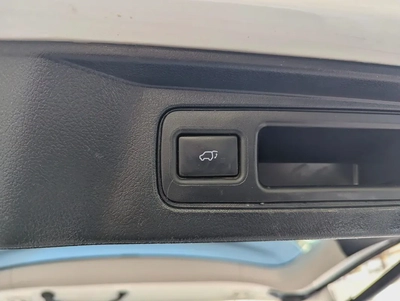 Toyota Fortuner 2023 DIESEL VXR Full Option V4 2.8L-16