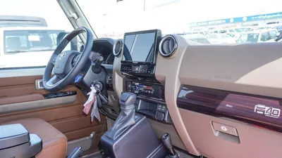 Toyota Land Cruiser 70 HT VXR LX 4.0L V6 A/T  Al Futtaim-12