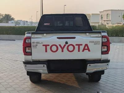 2021 Toyota Hilux 2.4 Diesel SR5 — GCC | Full Option-5