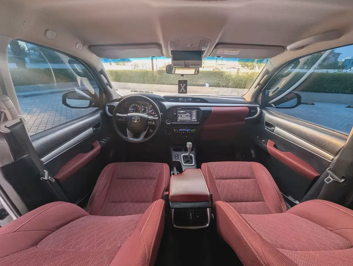 2021 Toyota Hilux 2.4 Diesel SR5 — GCC | Full Option-10-10