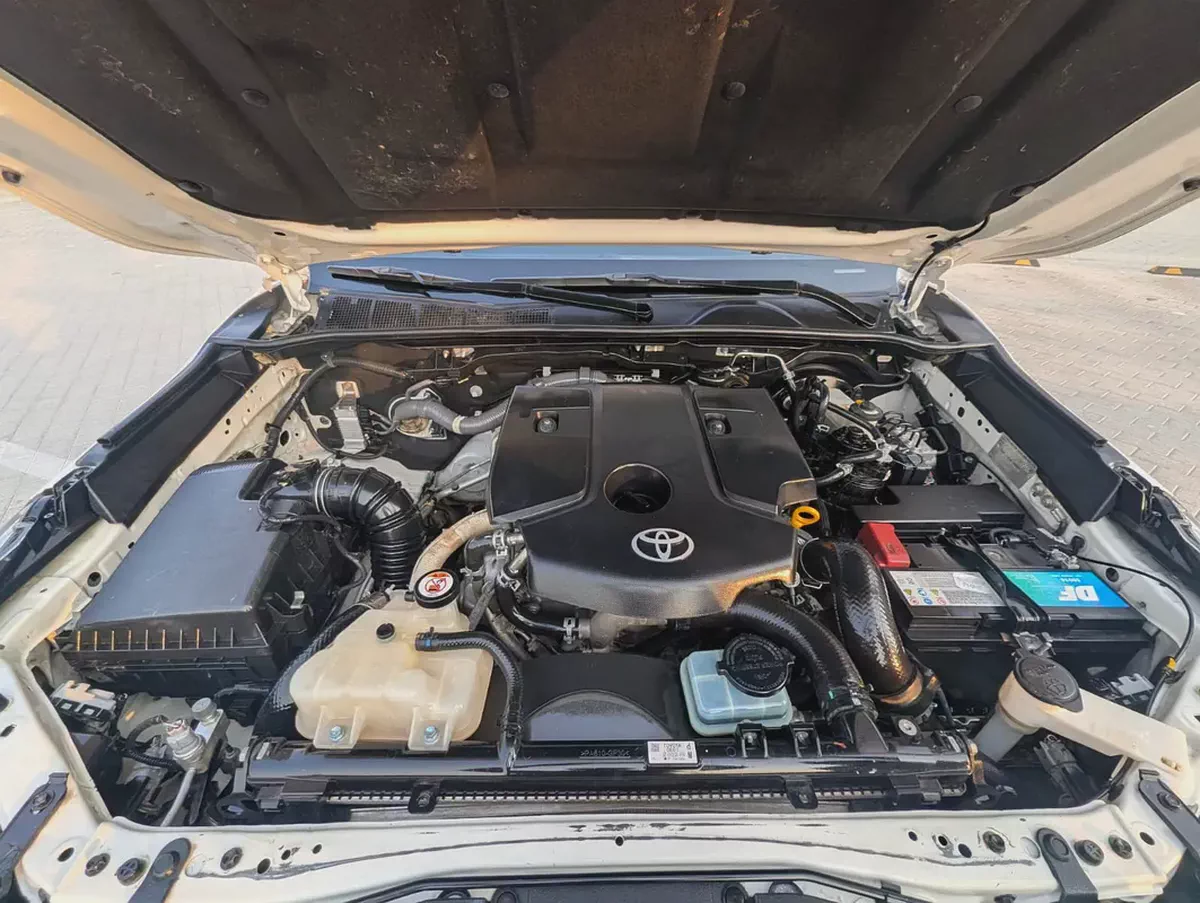2021 Toyota Hilux 2.4 Diesel SR5 — GCC | Full Option-18-18