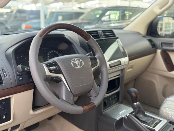 Toyota Prado GXR 4.0L 4WD