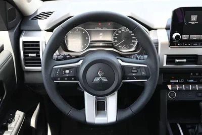 Mitsubishi L200 GLS MITSUBISHI L200 SPORTERO 2.4L DIESEL 2025-5