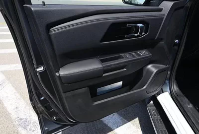 Mitsubishi L200 GLS MITSUBISHI L200 SPORTERO 2.4L DIESEL 2025-8
