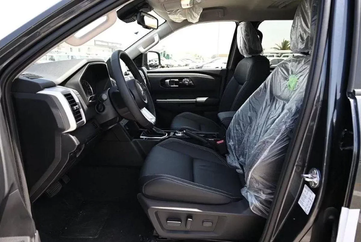 Mitsubishi L200 GLS MITSUBISHI L200 SPORTERO 2.4L DIESEL 2025-7-0