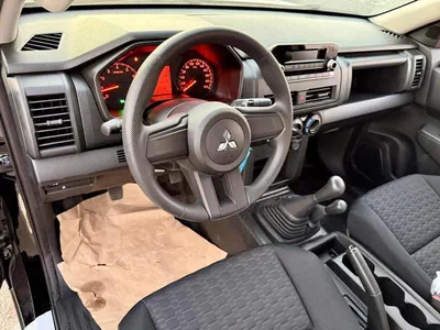 Mitsubishi L200 GL L200 PETROL 2.4L  4×4   2026 available all colour-11