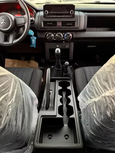 Mitsubishi L200 GL L200 PETROL 2.4L  4×4   2026 available all colour-15