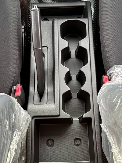 Mitsubishi L200 GL L200 PETROL 2.4L  4×4   2026 available all colour-23