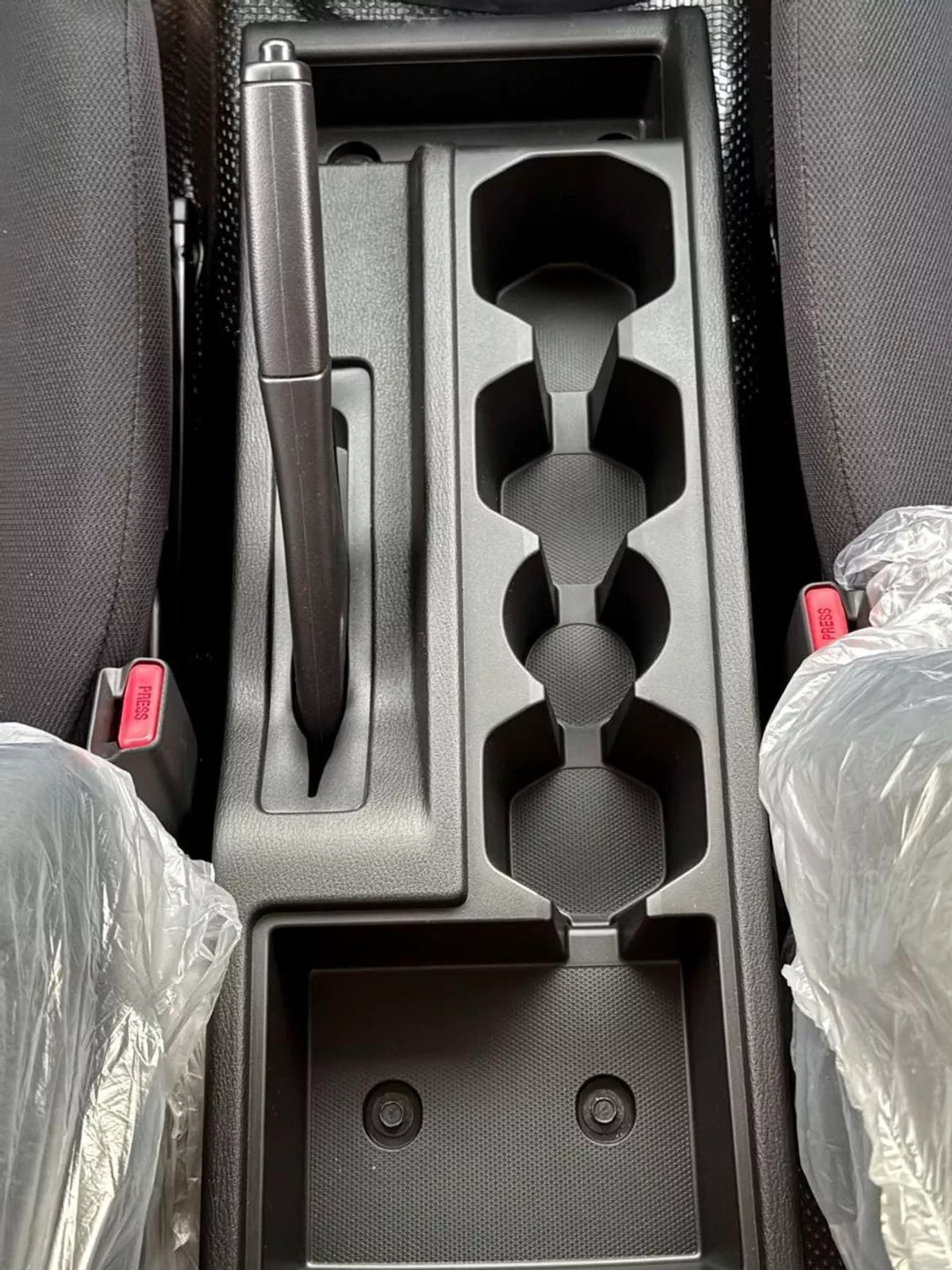 Mitsubishi L200 GL L200 PETROL 2.4L  4×4   2026 available all colour-23-0