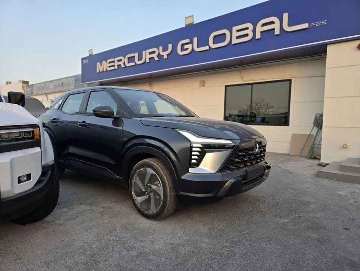 Mitsubishi Xforce H LINE 1.5L PETROL A/T FULL OPTION(EXPORT ONLY)-9-0