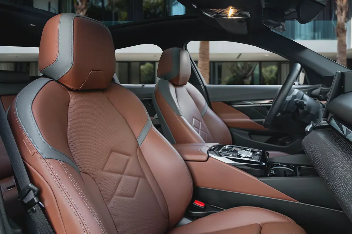 4,407 P.M |  530i MSport | 0% Downpayment | Warranty!-10-10
