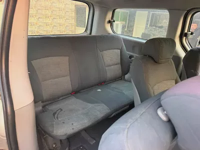 HYUNDAI H1 9 SEATER-9