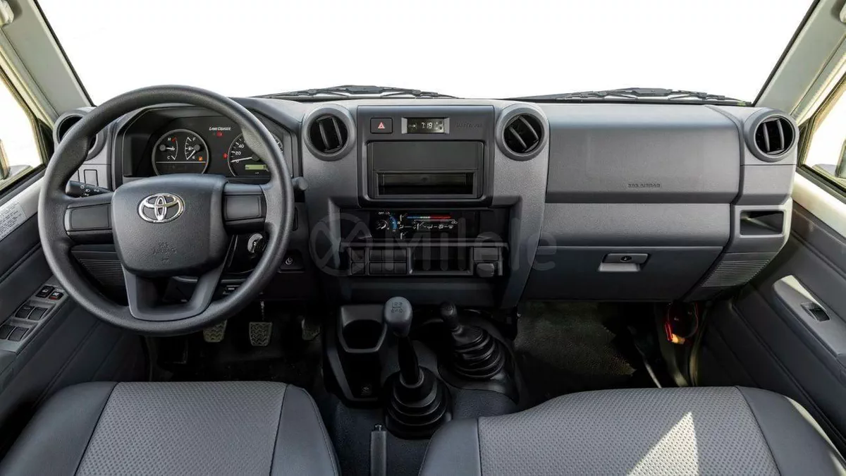 Toyota Land Cruiser Pickup 70  Toyota Land Cruiser | EXPORT ONLY-11-0