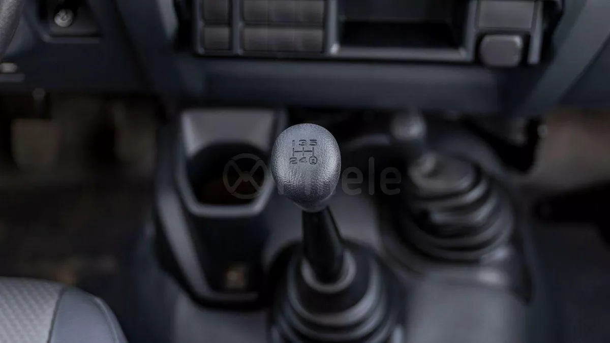 Toyota Land Cruiser Pickup 70  Toyota Land Cruiser | EXPORT ONLY-13-0