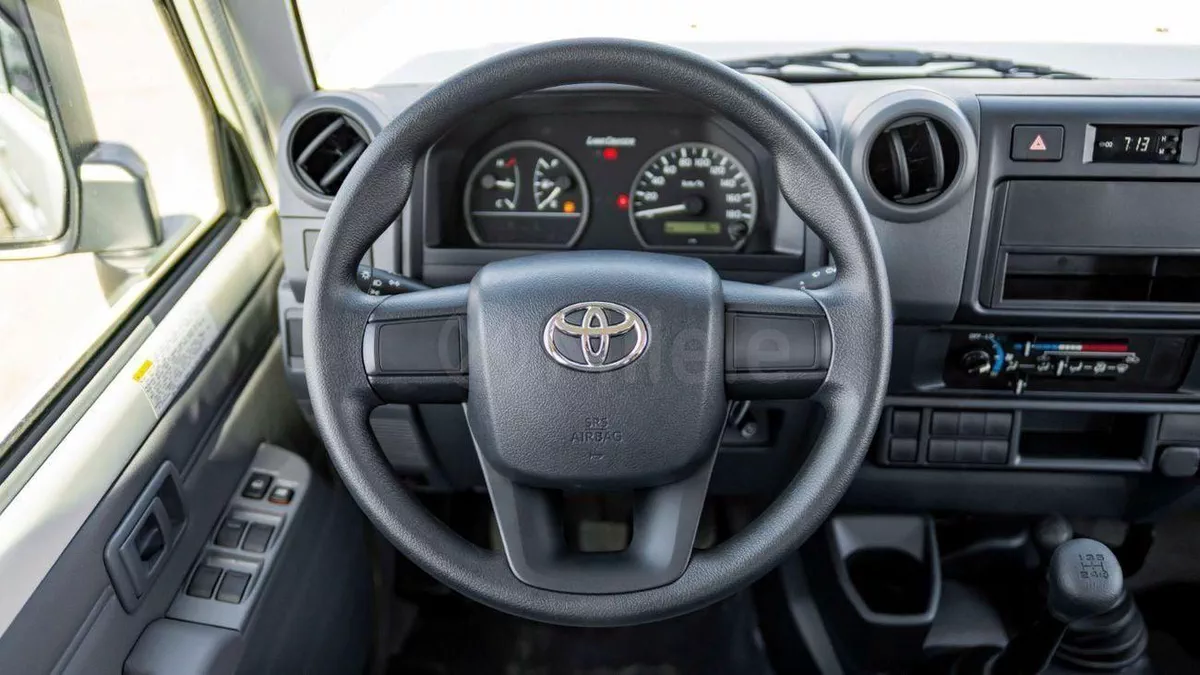 Toyota Land Cruiser Pickup 70  Toyota Land Cruiser | EXPORT ONLY-18-0