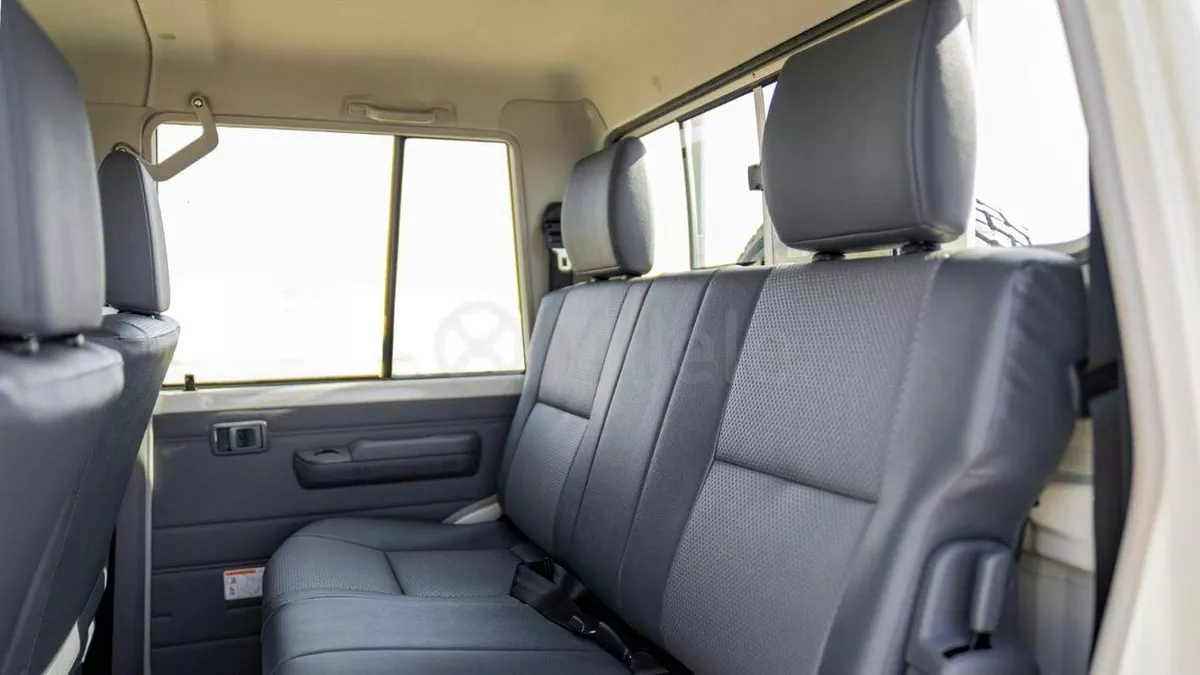 Toyota Land Cruiser Pickup 70  Toyota Land Cruiser | EXPORT ONLY-22-0