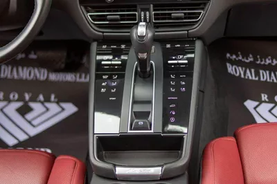 Porsche Macan STANDARD STD 2023 GCC specs-10
