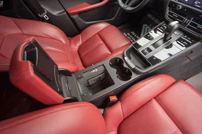 Porsche Macan STANDARD STD 2023 GCC specs-13