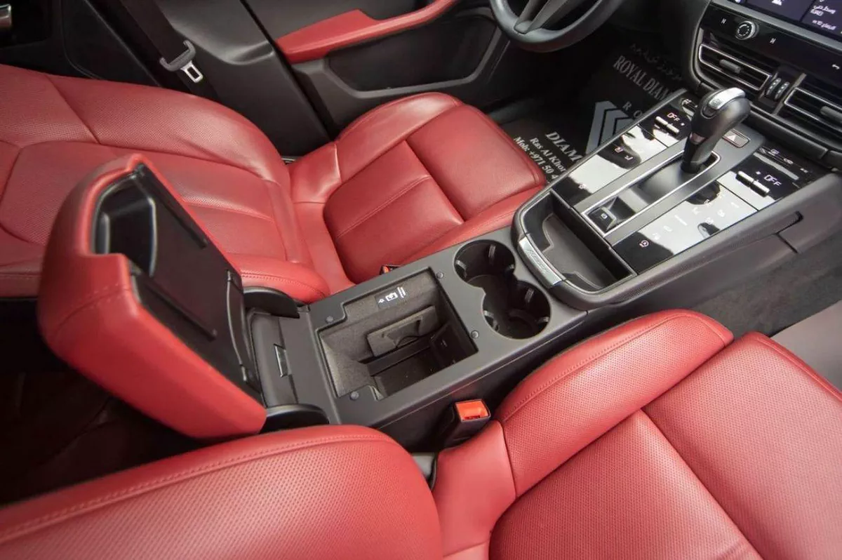 Porsche Macan STANDARD STD 2023 GCC specs-13-0