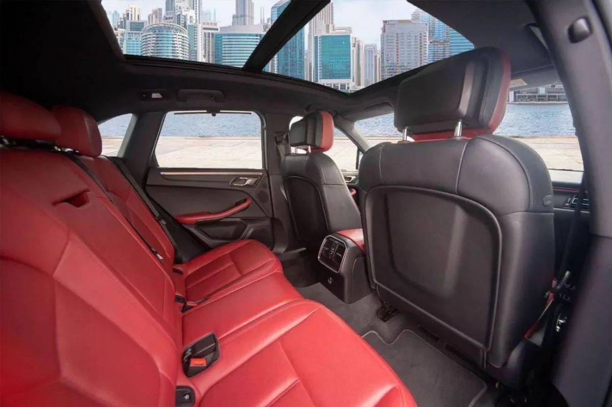 Porsche Macan STANDARD STD 2023 GCC specs-18-0