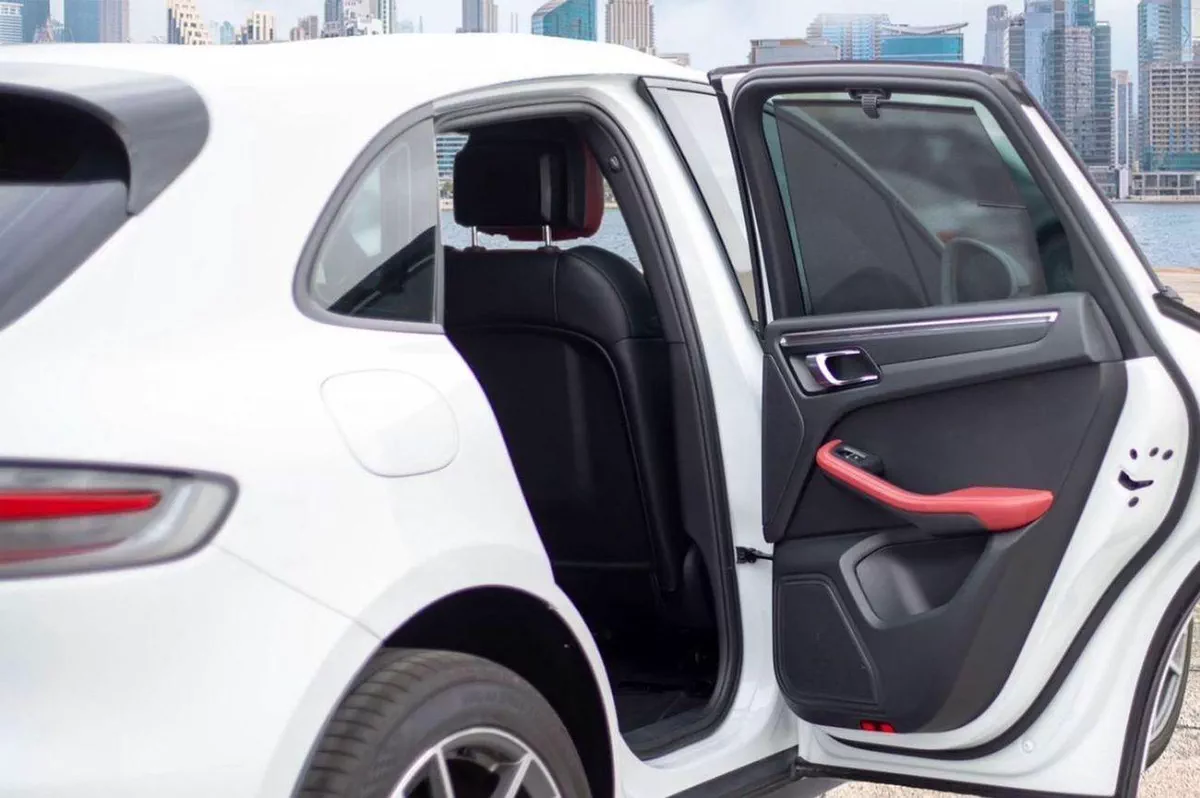 Porsche Macan STANDARD STD 2023 GCC specs-21-0
