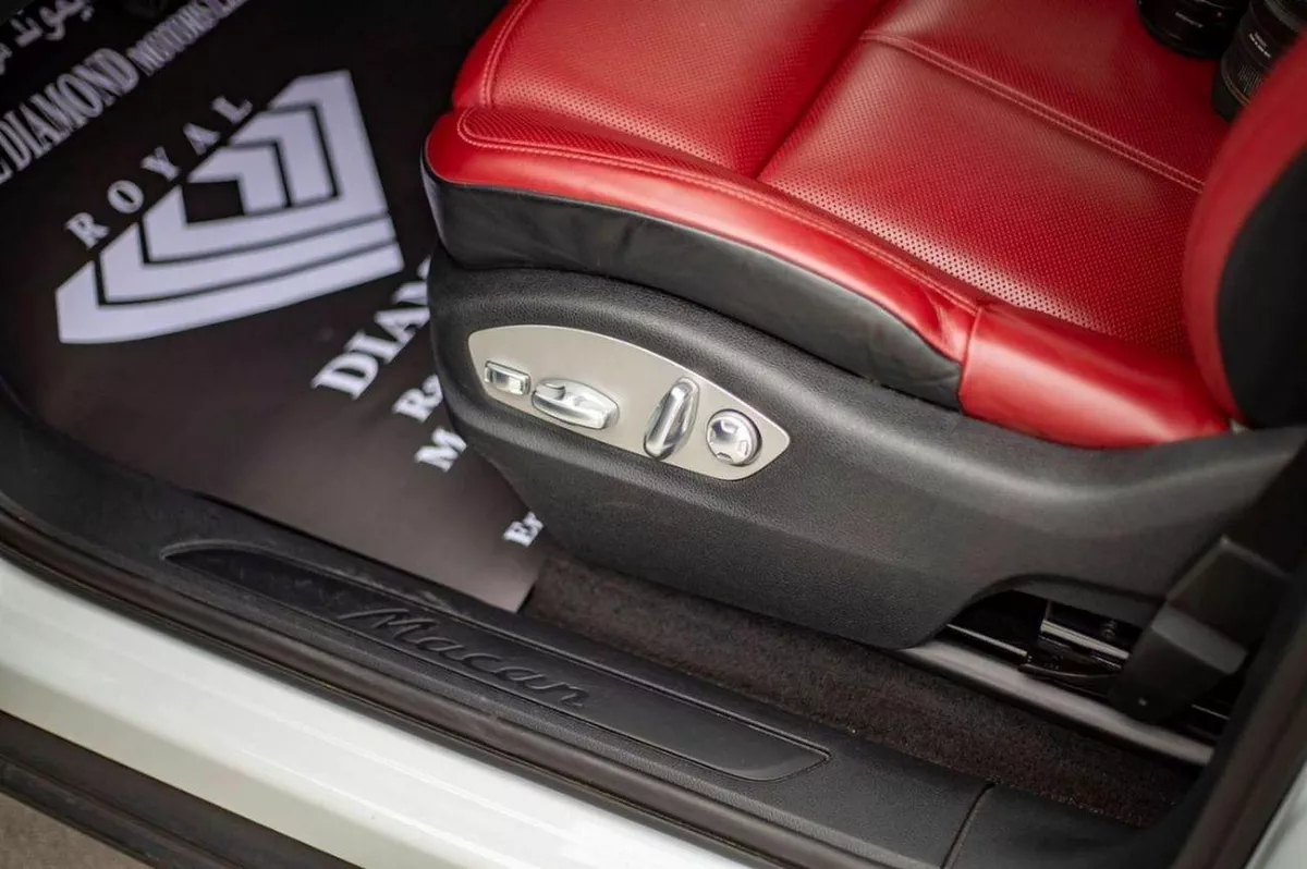 Porsche Macan STANDARD STD 2023 GCC specs-5-0
