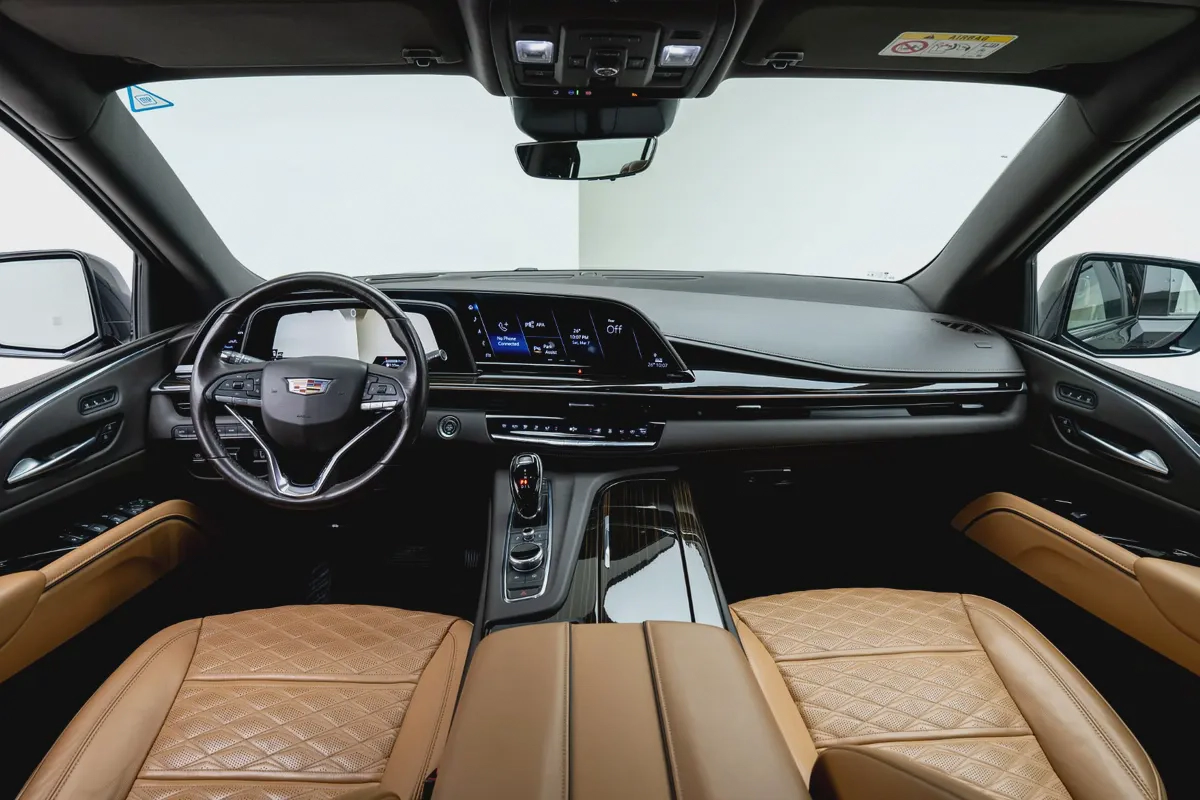 2023 CADILLAC ESCALADE | GCC |WARRANTY AND SERVICE-13-13