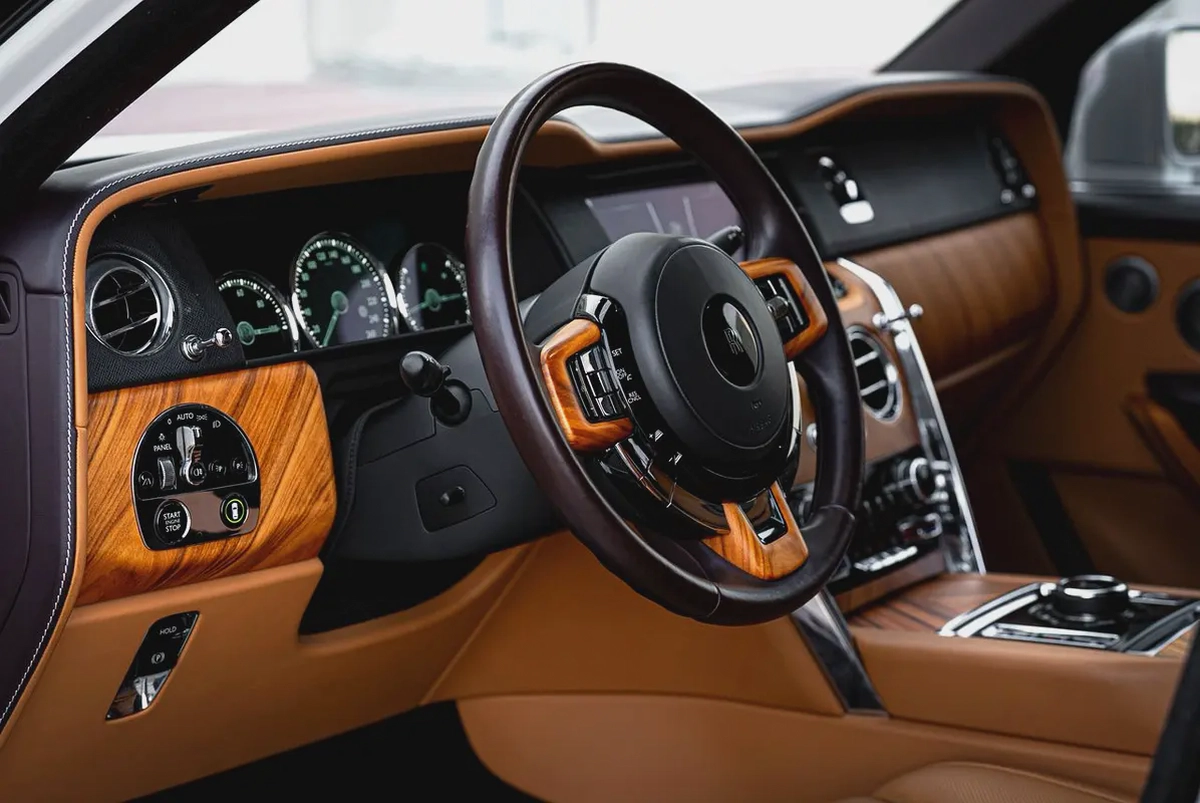 GCC | Rolls Royce Cullinan 2020 | New Facelift | Full Service History | 2025 Look | BB