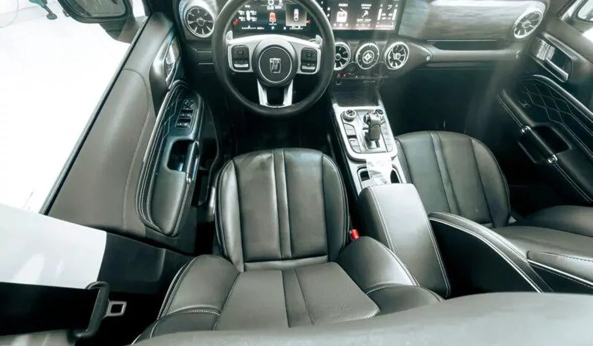 2025 GWM TANK 300 Conqueror 2.0T V4 // EMI starting from 1,480 AED-2-2