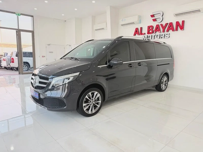 مرسيدس بنز V250 اسود / اسود 2020 (خليجي)-1