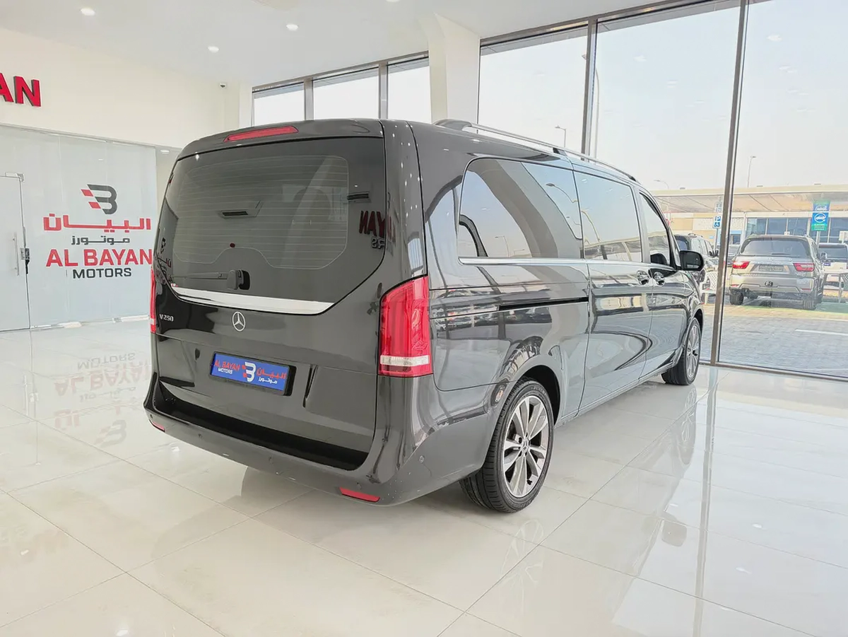 مرسيدس بنز V250 اسود / اسود 2020 (خليجي)-2-2