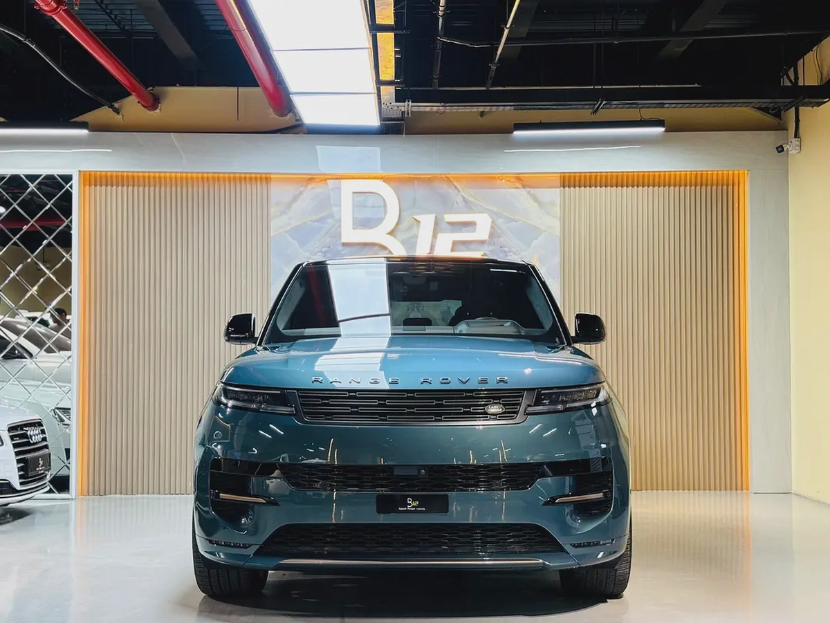 2023 Land Rover Range Rover Sport First Edition | GCC Specs | Pristine Condition-1-1