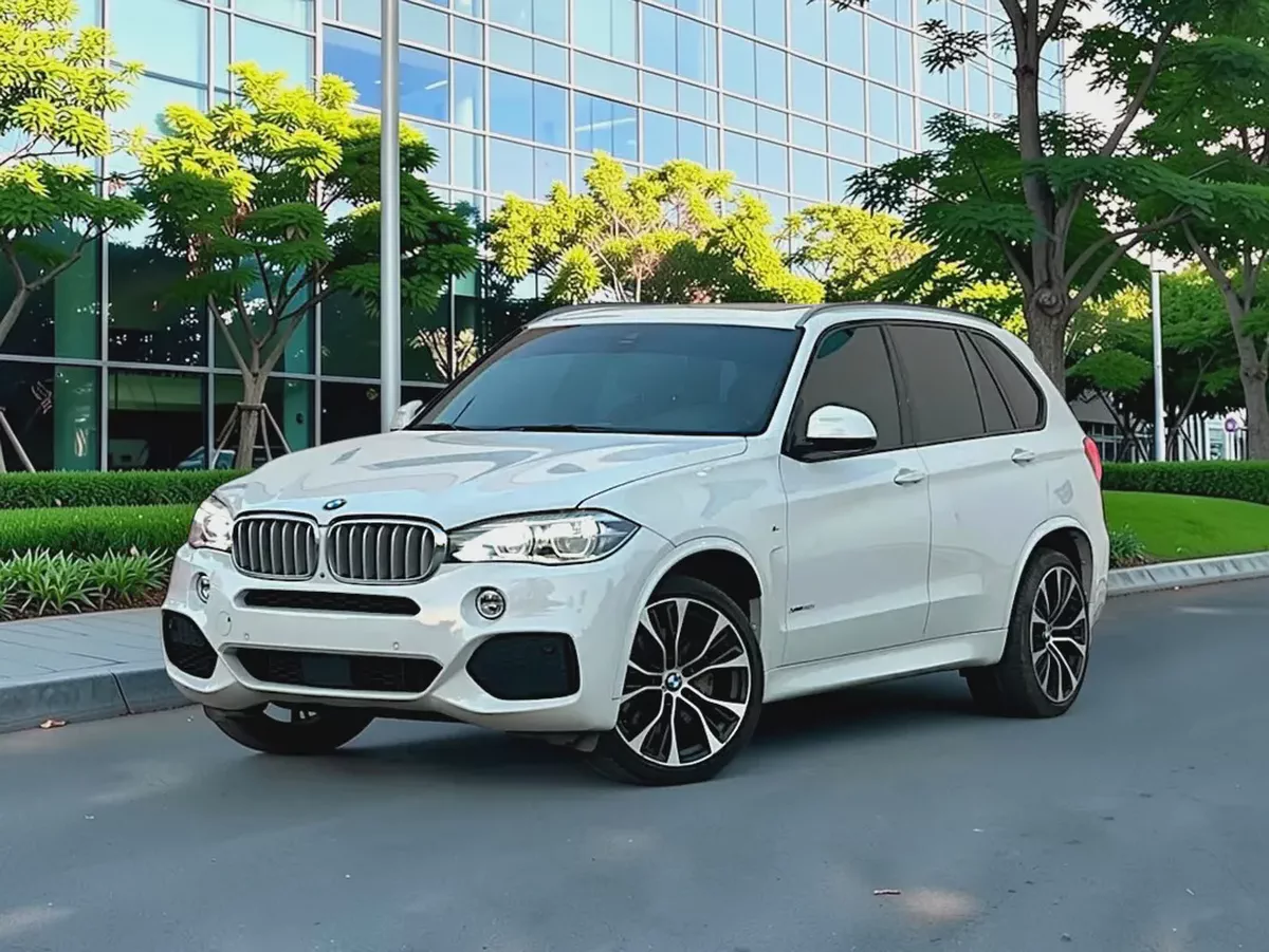 AED 1,450 EMI PM | BMW X5 | XDRIVE50i M | ORIGINAL PAINT | FULL SERVICE HISTORY | 0% DOWNPAYMENT
