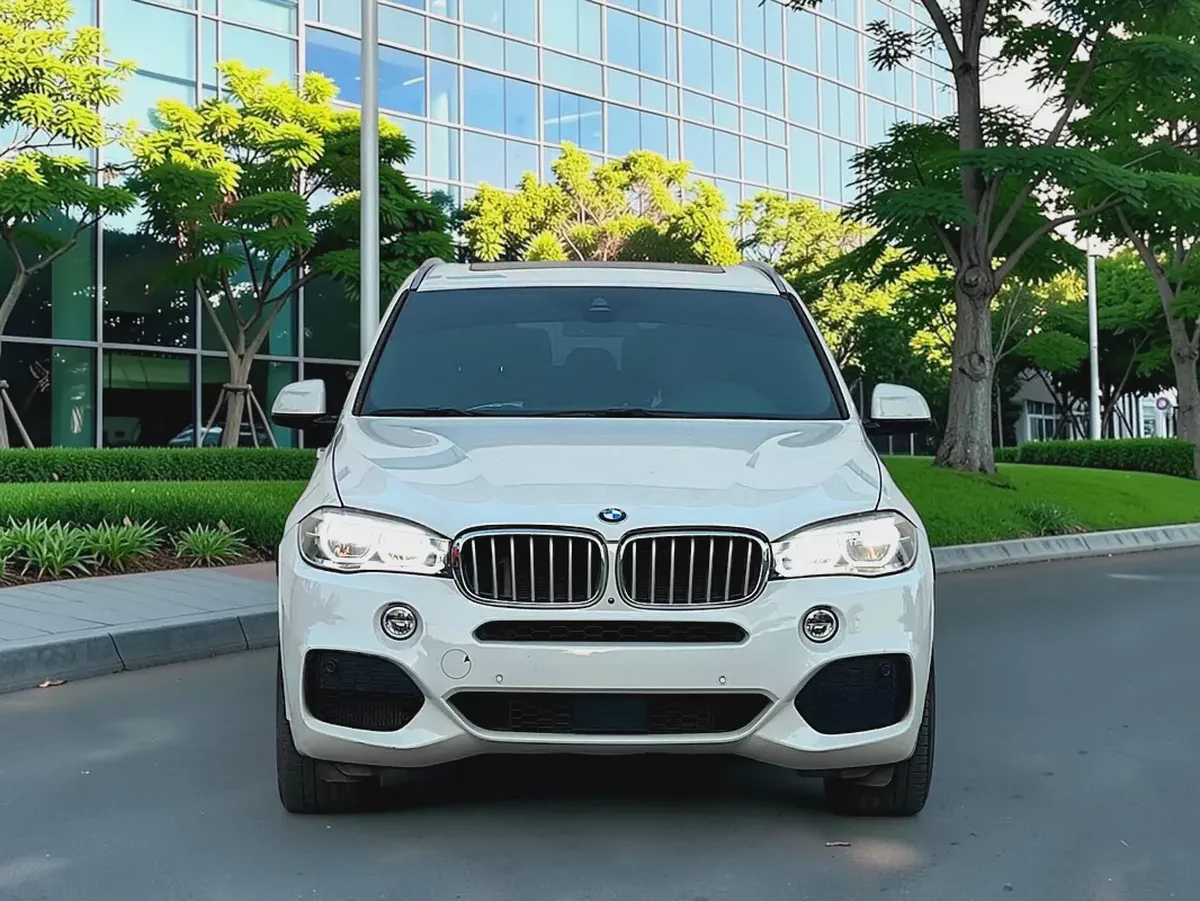 AED 1,450 EMI PM | BMW X5 | XDRIVE50i M | ORIGINAL PAINT | FULL SERVICE HISTORY | 0% DOWNPAYMENT-1-1