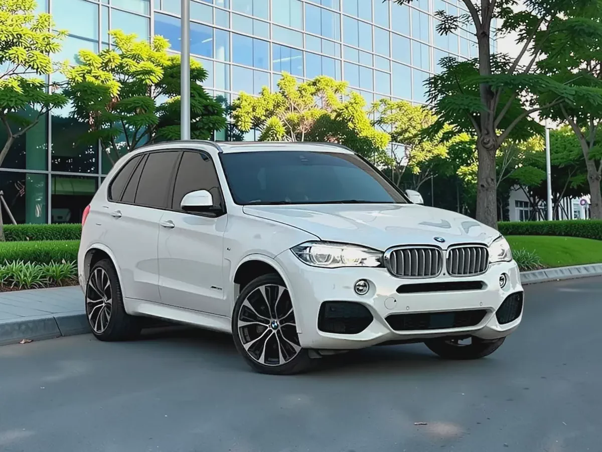 AED 1,450 EMI PM | BMW X5 | XDRIVE50i M | ORIGINAL PAINT | FULL SERVICE HISTORY | 0% DOWNPAYMENT-2-2