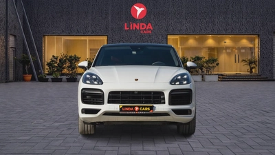 Porsche Cayenne GTS Coupé 2021-6