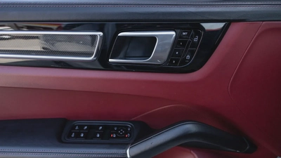 Porsche Cayenne GTS Coupé 2021-5