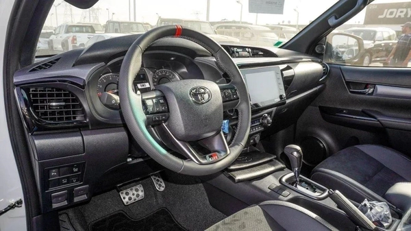 Toyota Hilux 2.8 Diesel GR Sport 2025