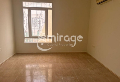 Stand Alone Villa | Spacious 5BR | Vacant-1