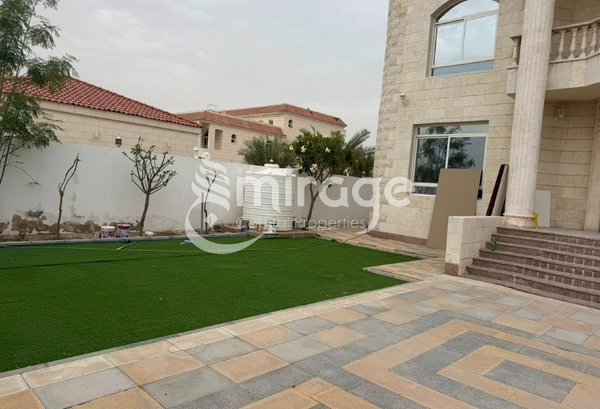Stand Alone Villa | Spacious 5BR | Vacant