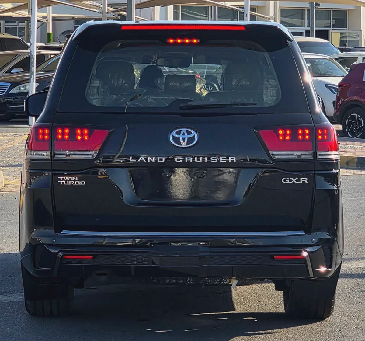 Toyota Land Cruiser GXR V8 Model 2011 Full Options- Special Price-5-5