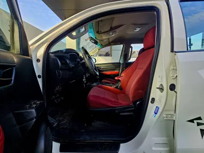 Toyota Hilux GLS PATROL/ AUTO GEAR/ WIDE BODY / AUTO WINDOWS / FULL OPTION-8