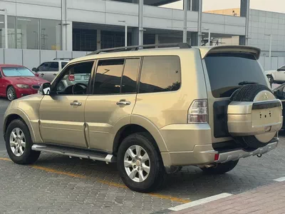 2014 Mitsubishi Pajero Limited GCC Specs-8