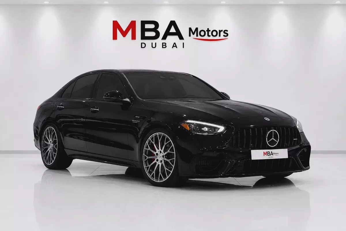 2024 Mercedes-Benz C-Class C63 S AMG E-Performance - 19,000 kms- Warranty And Service-4-4