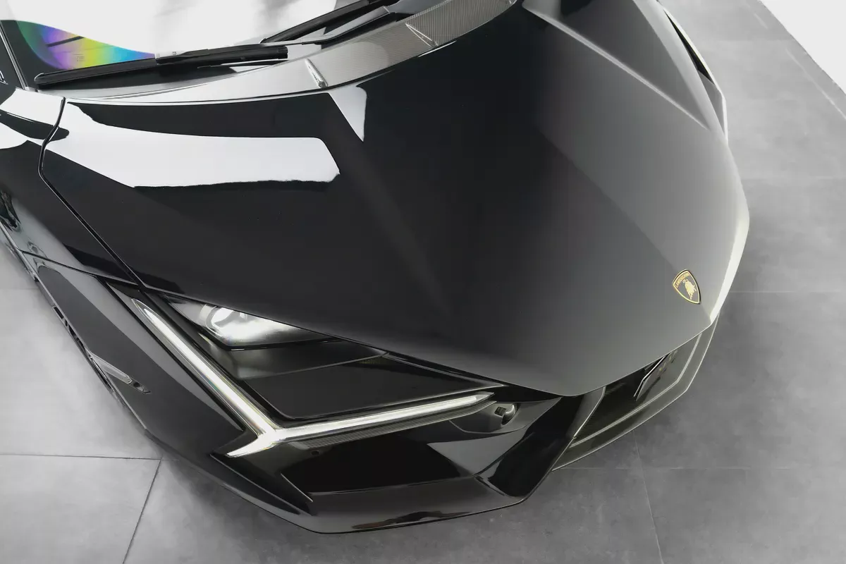 Lamborghini Revuelto 2024 GCC Specs | 1001 HP V12 Hybrid | Brand New-9-9