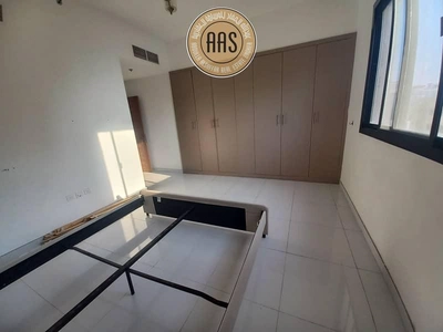 Closer to Metro 1bhk 2bathrooms in 70k balcony wardrobes 1parking free-2