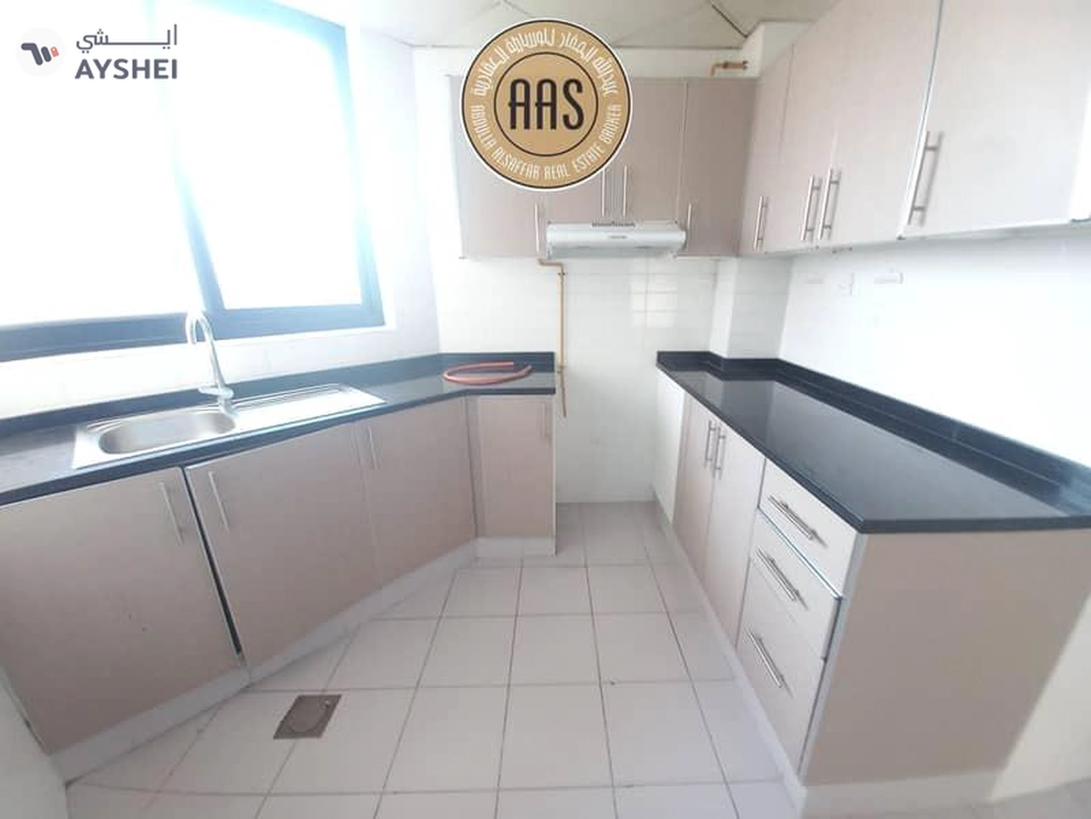Closer to Metro 1bhk 2bathrooms in 70k balcony wardrobes 1parking free-7-7