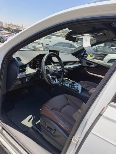 Audi Q7 45 TFSI Quattro 2017 | GCC Specs | Well Maintained-6