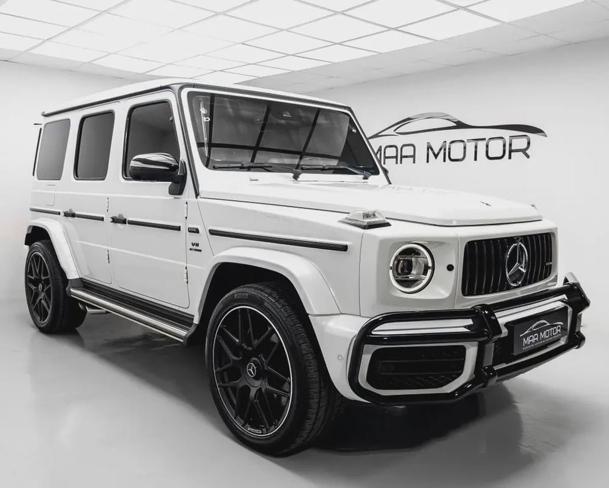 2022 Mercedes-Benz G-Class G 63 AMG - Japanese Specs-2-2